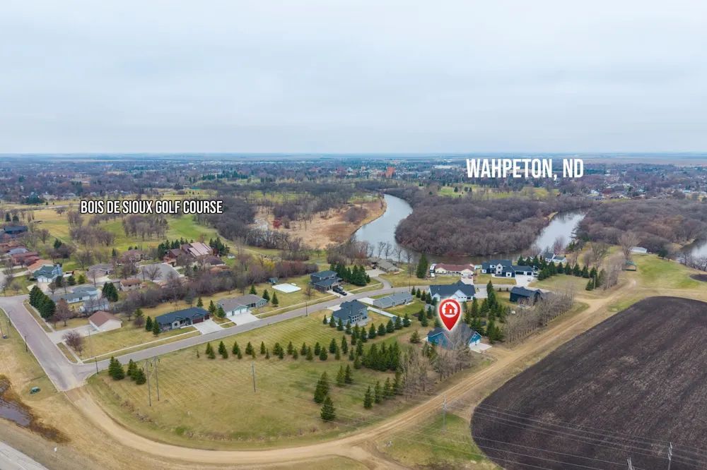 209 Woodcrest Drive Breckenridge, MN 56520