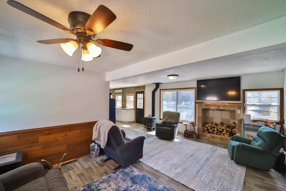 27125 132nd Street Staples, MN 56479