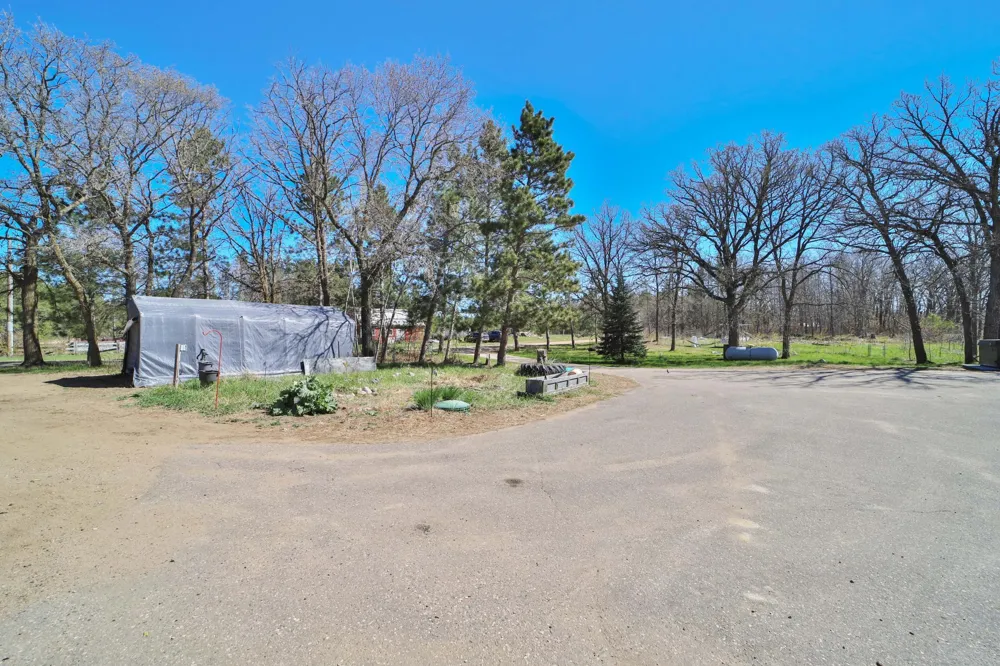 27125 132nd Street Staples, MN 56479