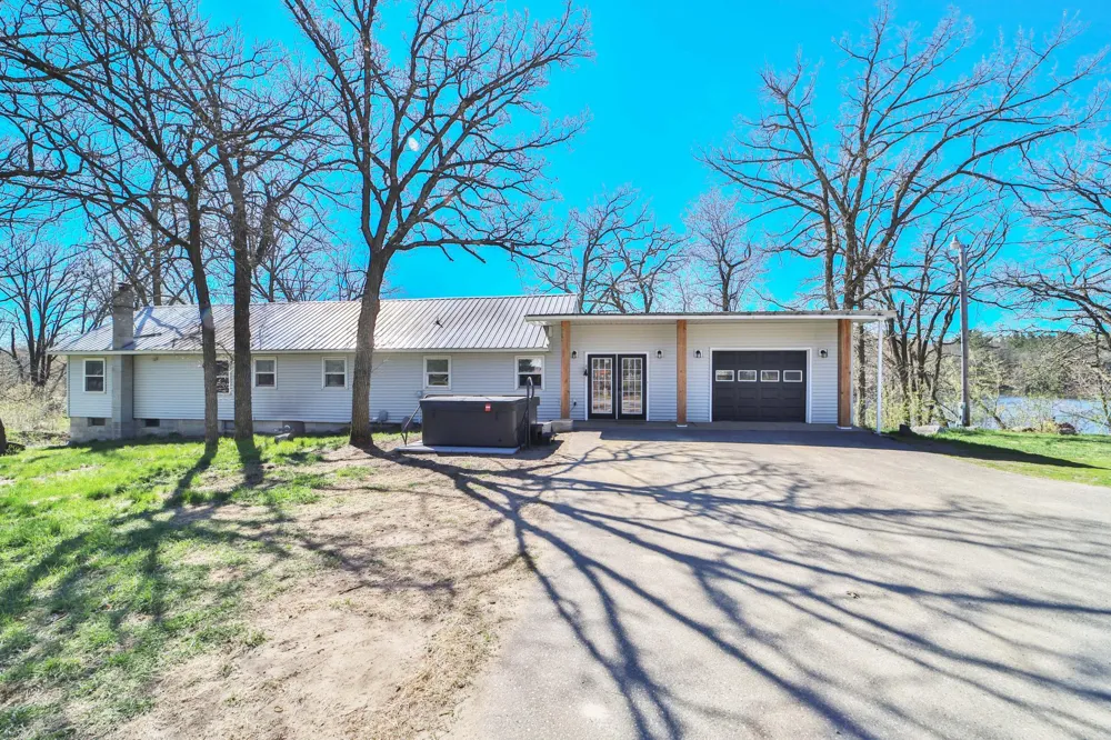 27125 132nd Street Staples, MN 56479