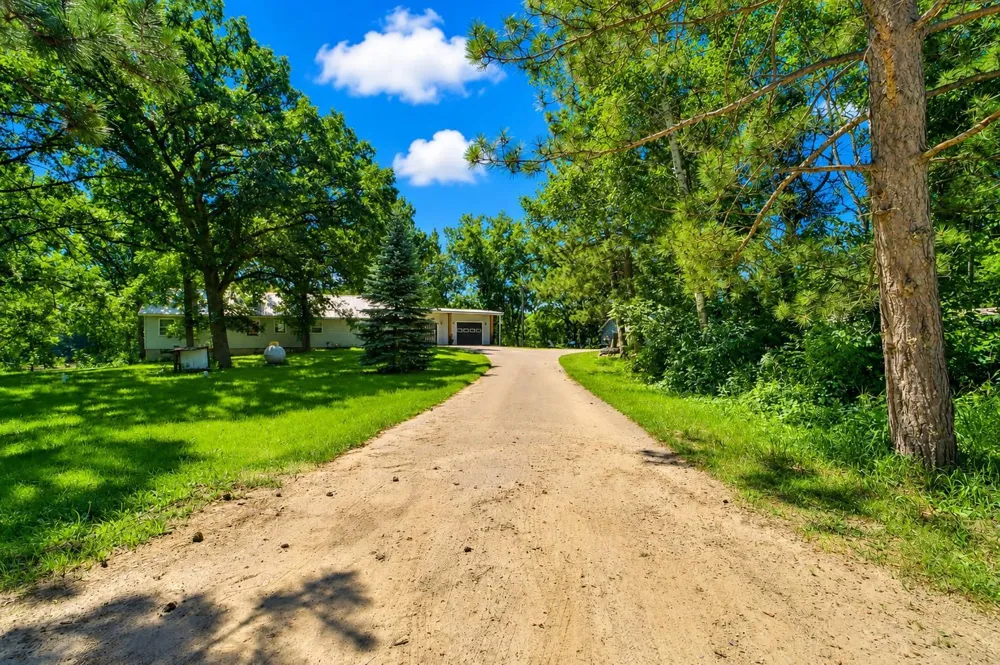 27125 132nd Street Staples, MN 56479
