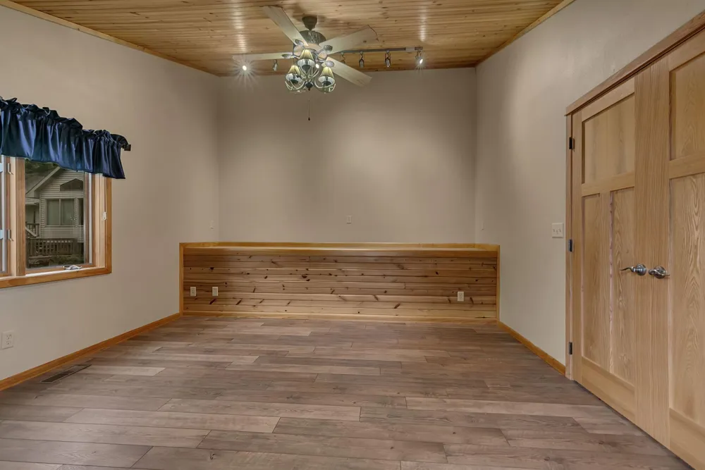 7601 93rd Avenue NE Spicer, MN 56288