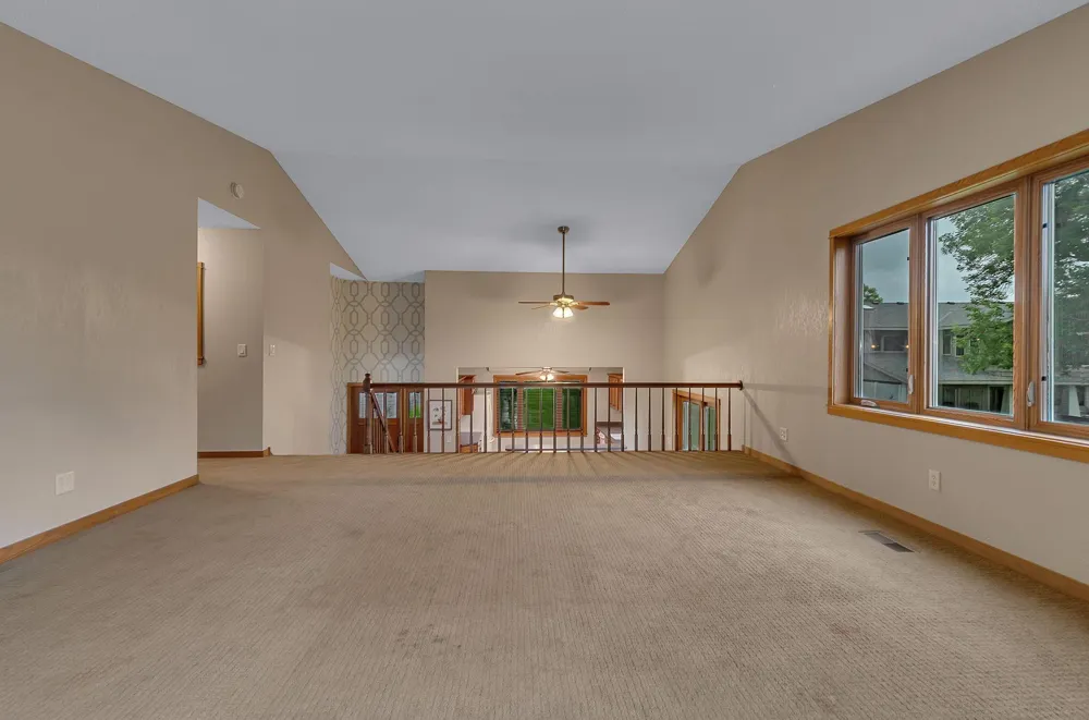 7601 93rd Avenue NE Spicer, MN 56288