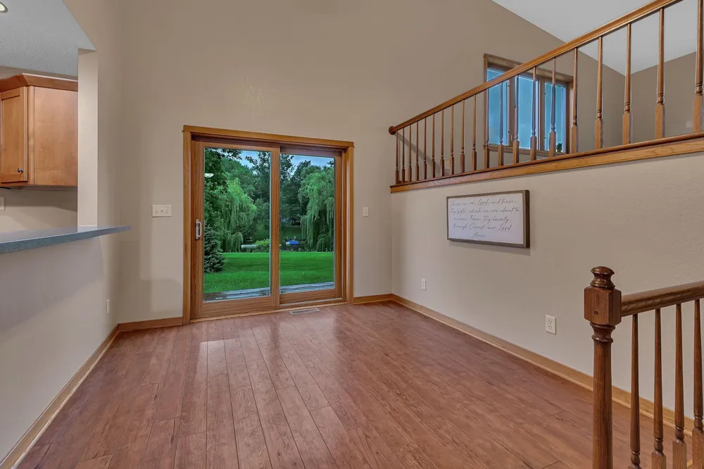 7601 93rd Avenue NE Spicer, MN 56288