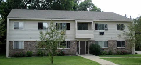 124 4th Avenue #8