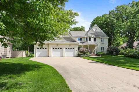725 Starlight Drive