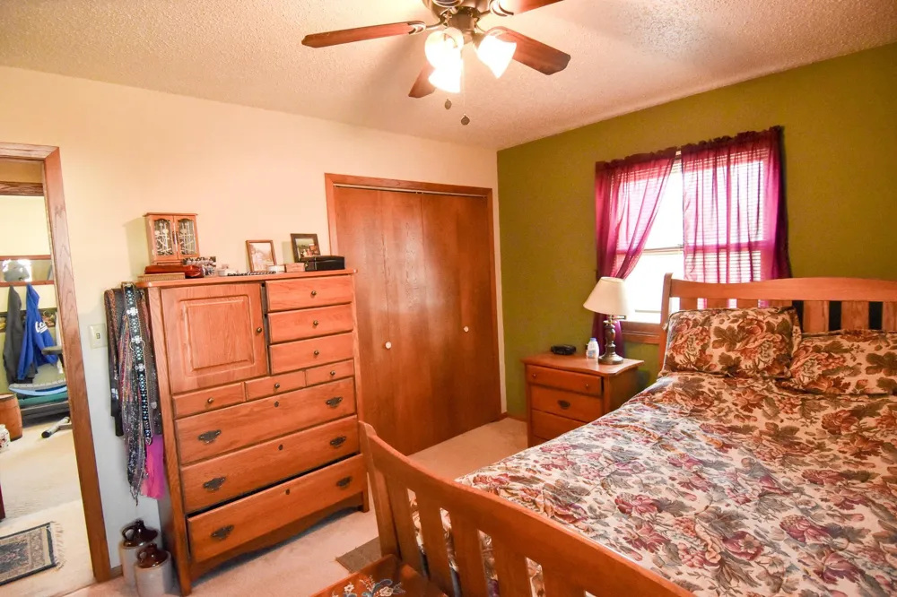 105 Valley View Road Karlstad, MN 56732