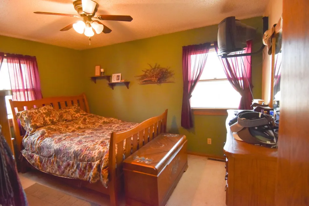 105 Valley View Road Karlstad, MN 56732