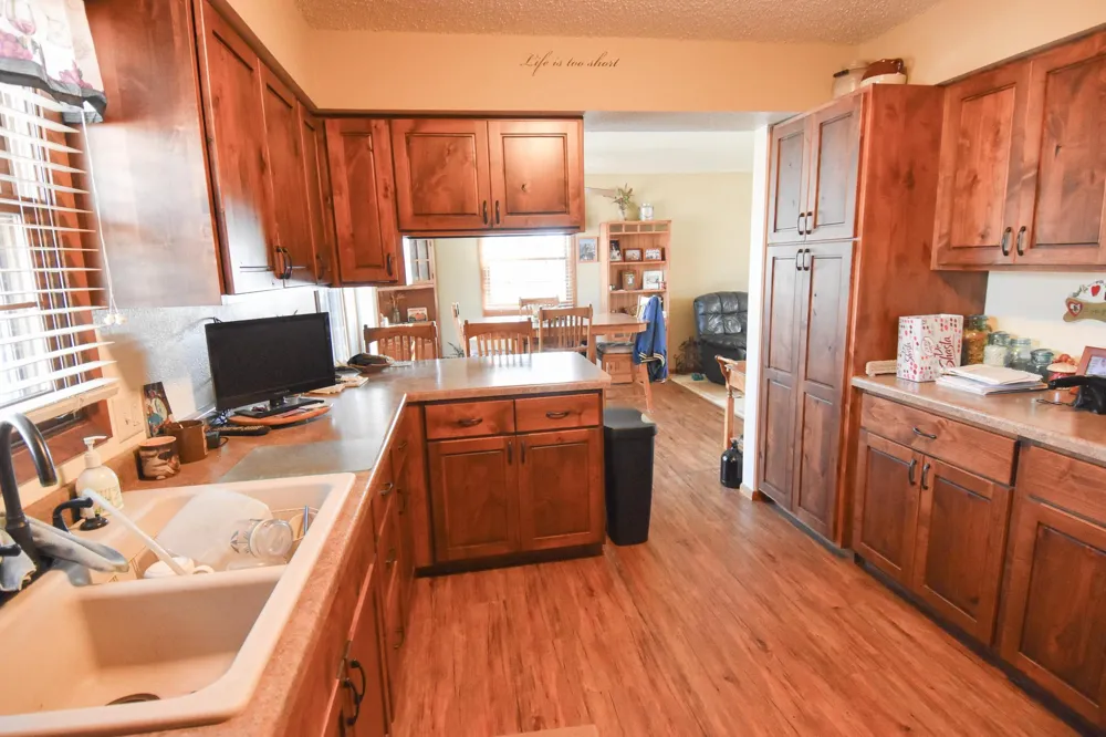 105 Valley View Road Karlstad, MN 56732