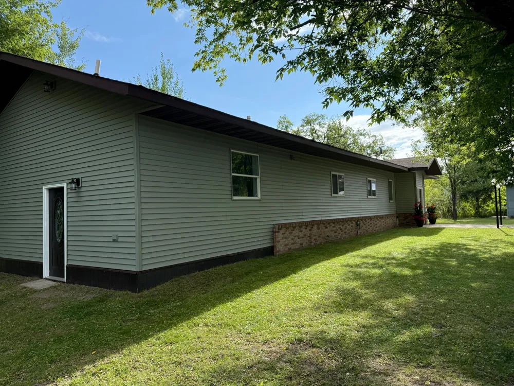 1682 State Highway 11 SE Baudette, MN 56623