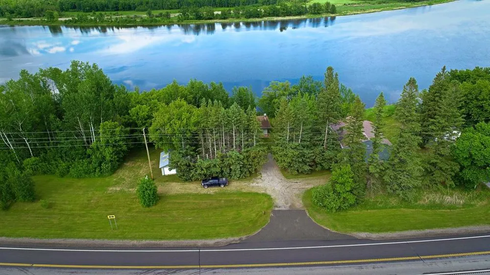 1682 State Highway 11 SE Baudette, MN 56623