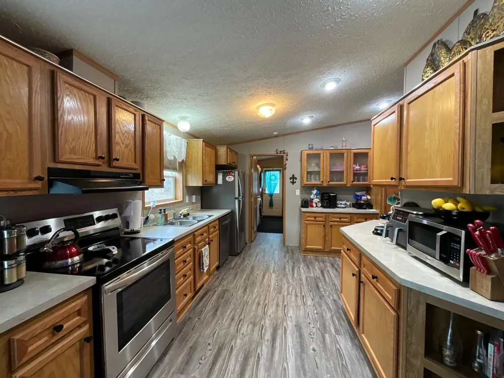 516 S Miller Avenue Litchfield, MN 55355