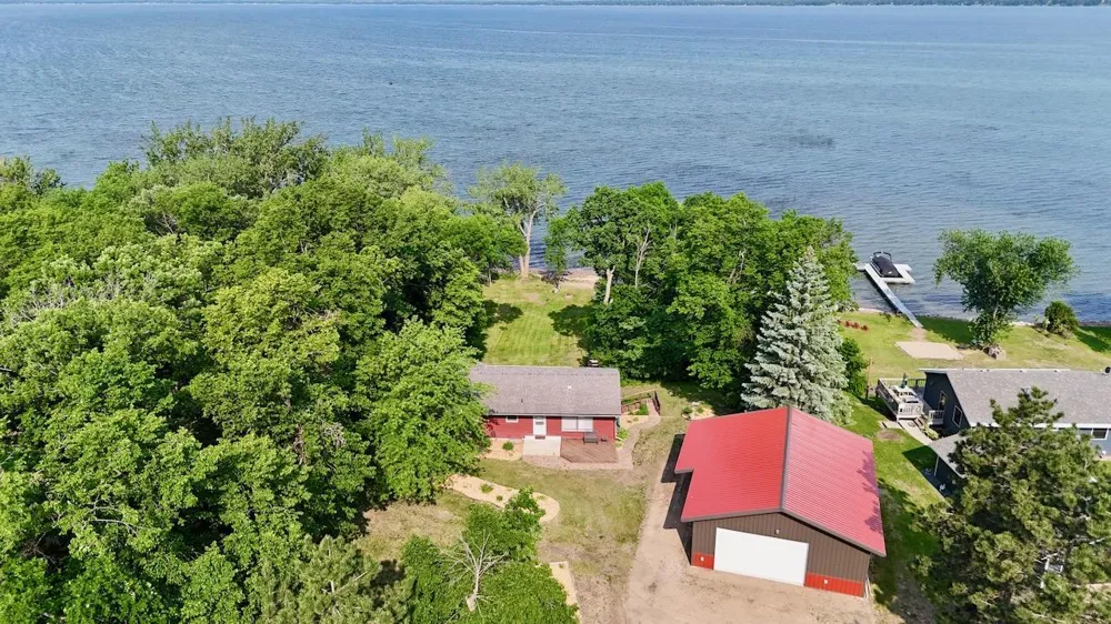 28887 Hi Vista Drive Battle Lake, MN 56515