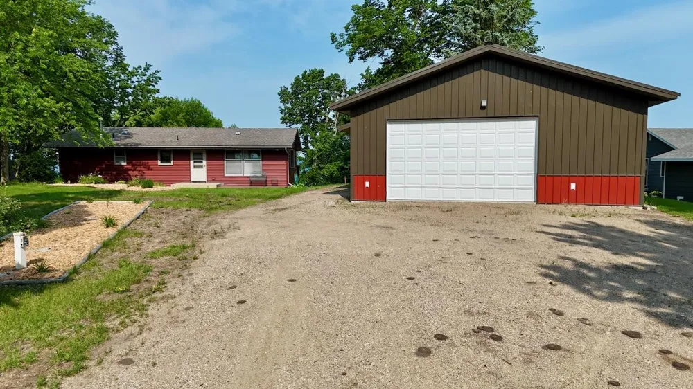 28887 Hi Vista Drive Battle Lake, MN 56515