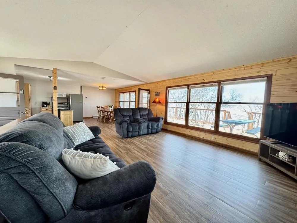 28887 Hi Vista Drive Battle Lake, MN 56515