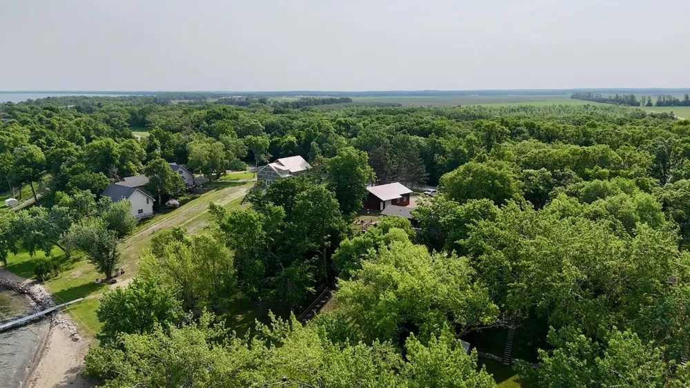 28887 Hi Vista Drive Battle Lake, MN 56515