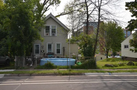 1026 E 3rd Street