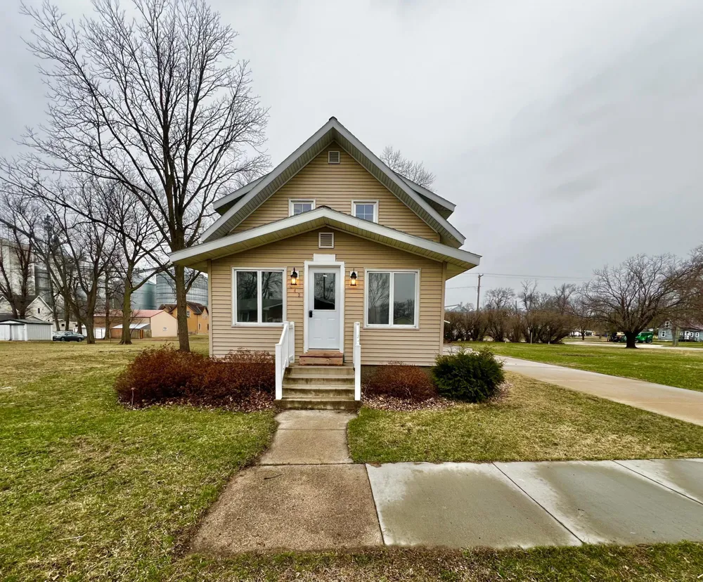 442 4th Street Dawson, MN 56232
