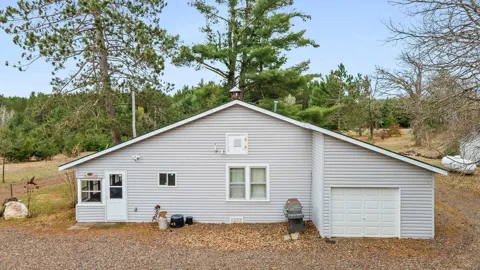 4996 Springbrook Trail