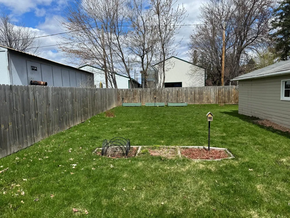 105 3rd Street SE Hinckley, MN 55037