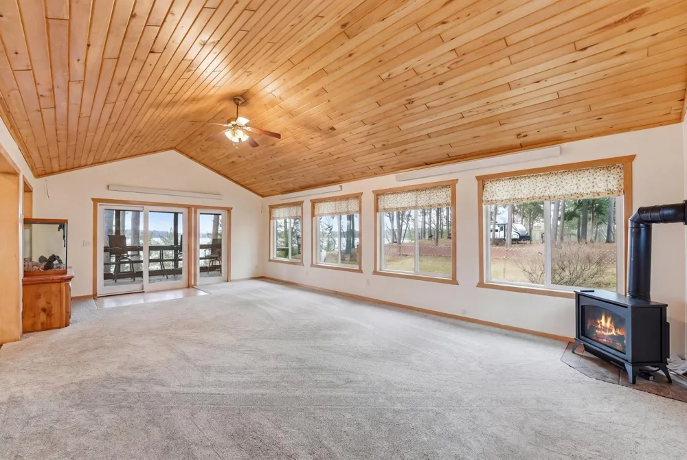 15740 River Lake Drive Menahga, MN 56464