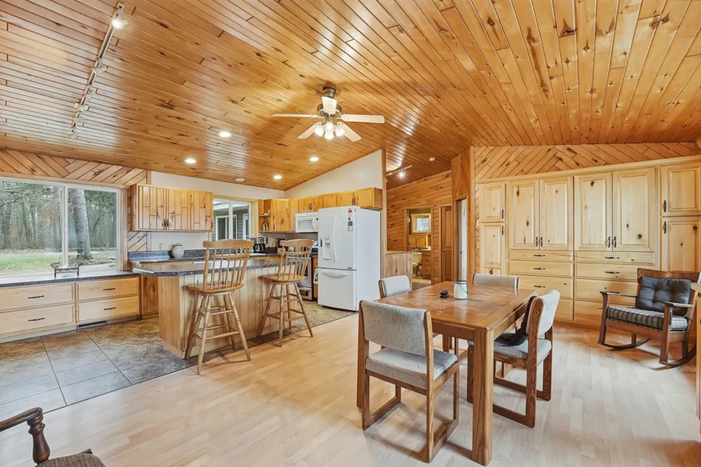 15740 River Lake Drive Menahga, MN 56464