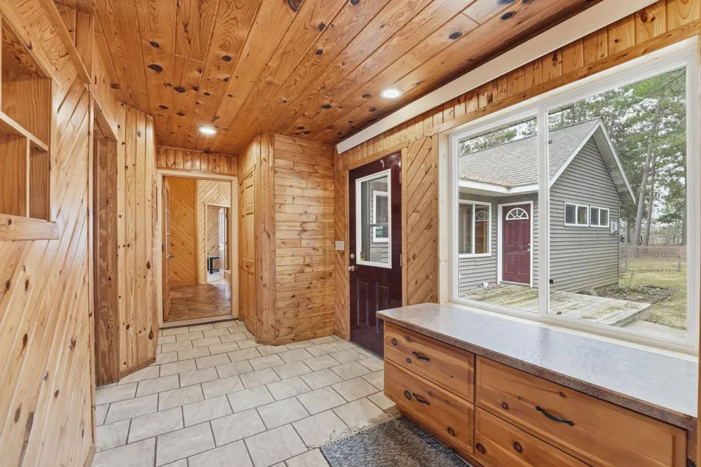 15740 River Lake Drive Menahga, MN 56464
