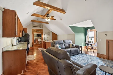 1936 Aldrich Avenue S #E301