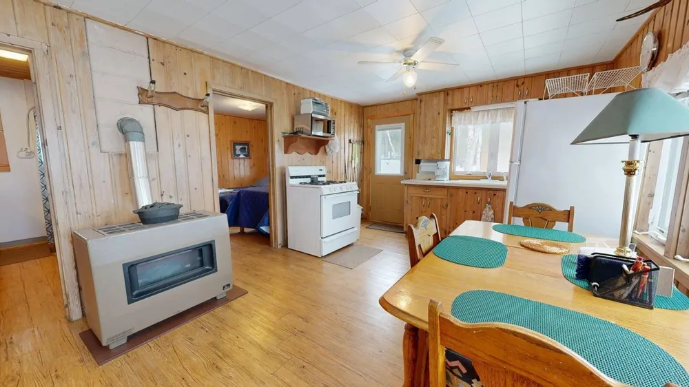 21440 County 18 Nevis, MN 56467