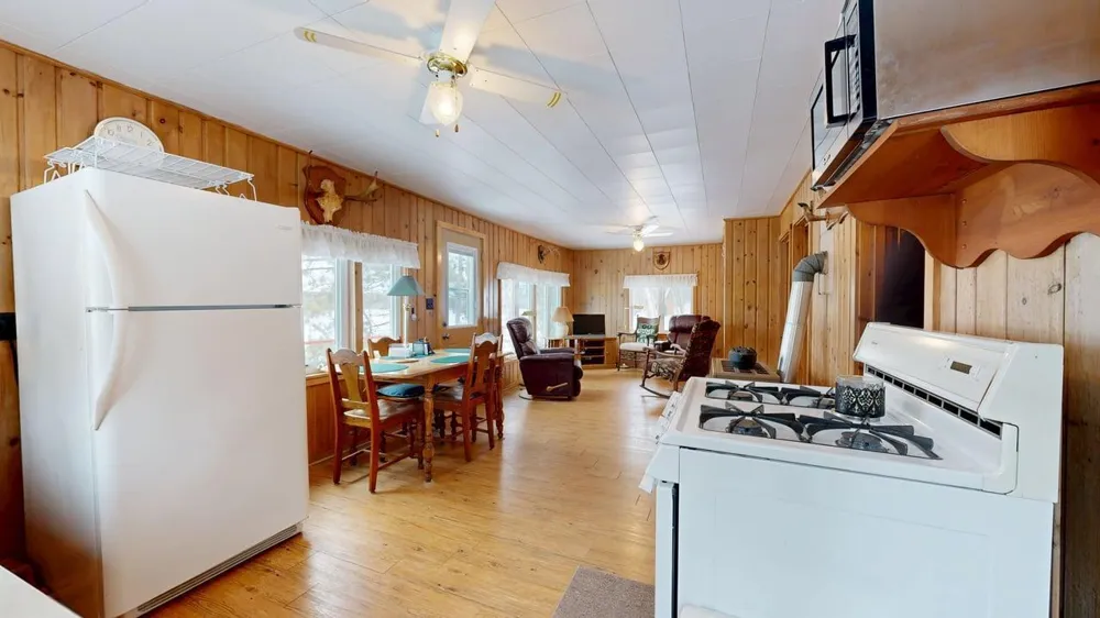 21440 County 18 Nevis, MN 56467