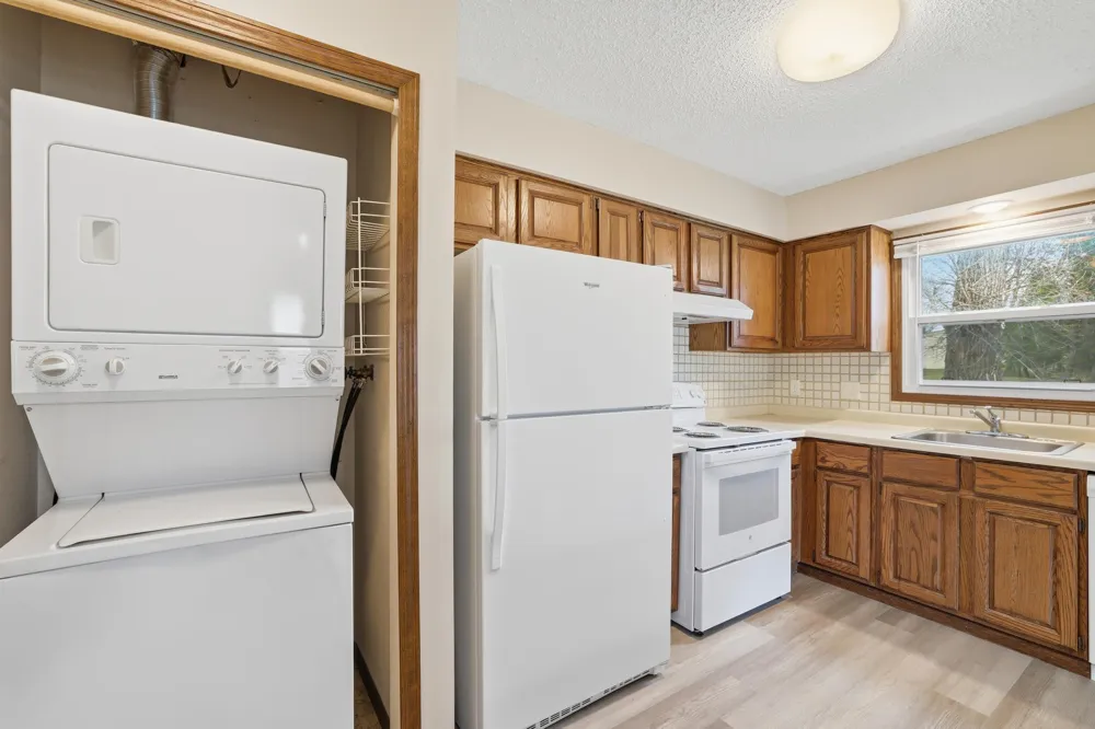 6333 Alderwood Circle #B Woodbury, MN 55125