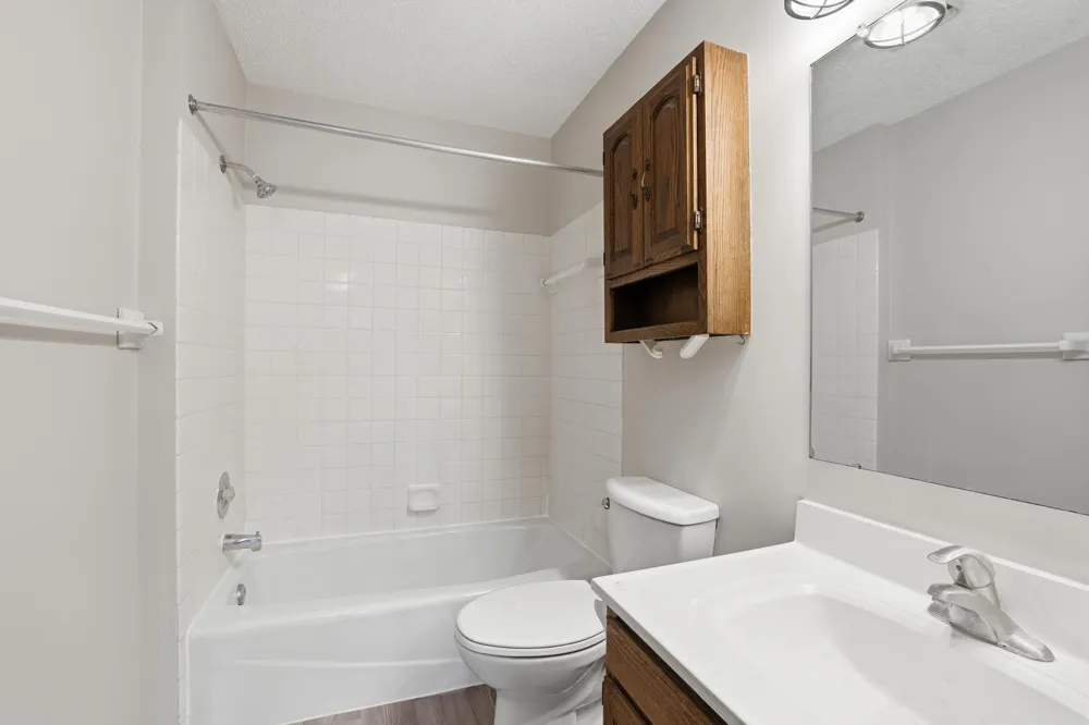 6333 Alderwood Circle #B Woodbury, MN 55125