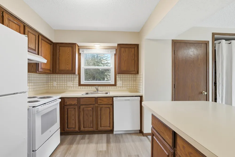 6333 Alderwood Circle #B Woodbury, MN 55125