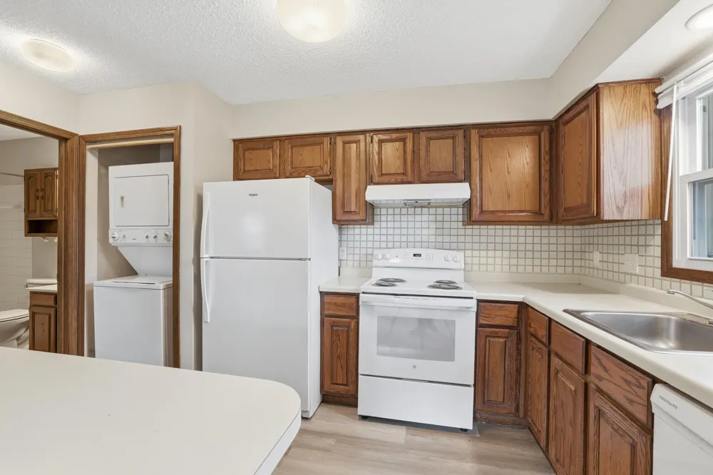 6333 Alderwood Circle #B Woodbury, MN 55125