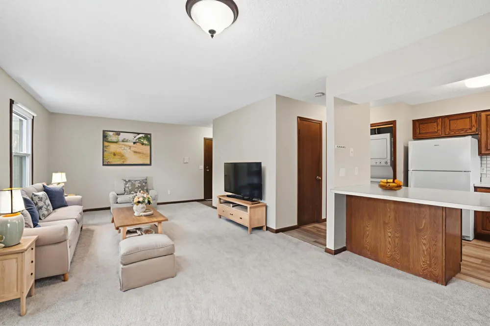 6333 Alderwood Circle #B Woodbury, MN 55125