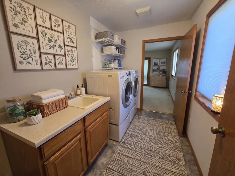 105 Park View Drive Vergas, MN 56587