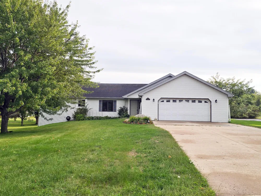 105 Park View Drive Vergas, MN 56587