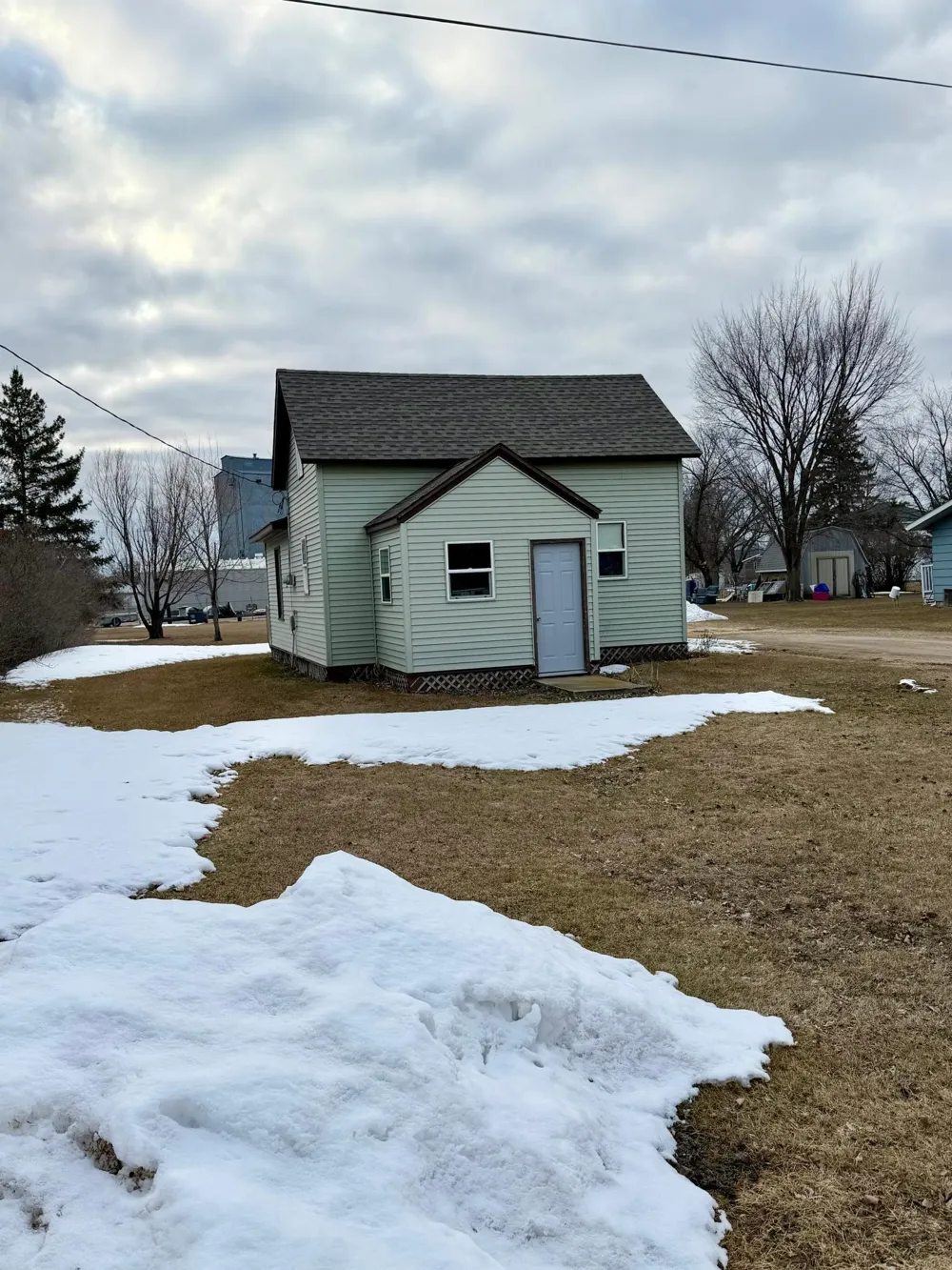 305 Harding Street S Karlstad, MN 56732
