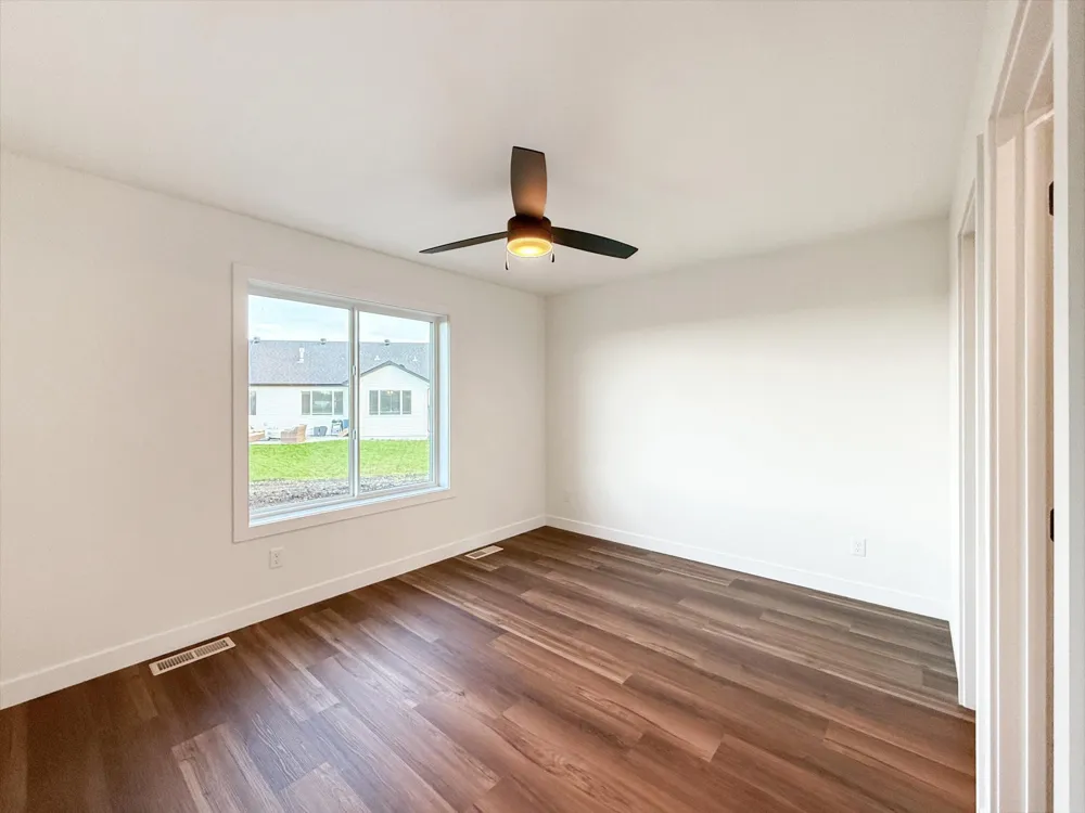 447 Goose Lane S Casselton, ND 58012