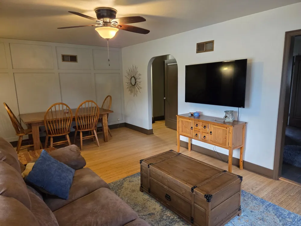 617 S Hiawatha Avenue Pipestone, MN 56164