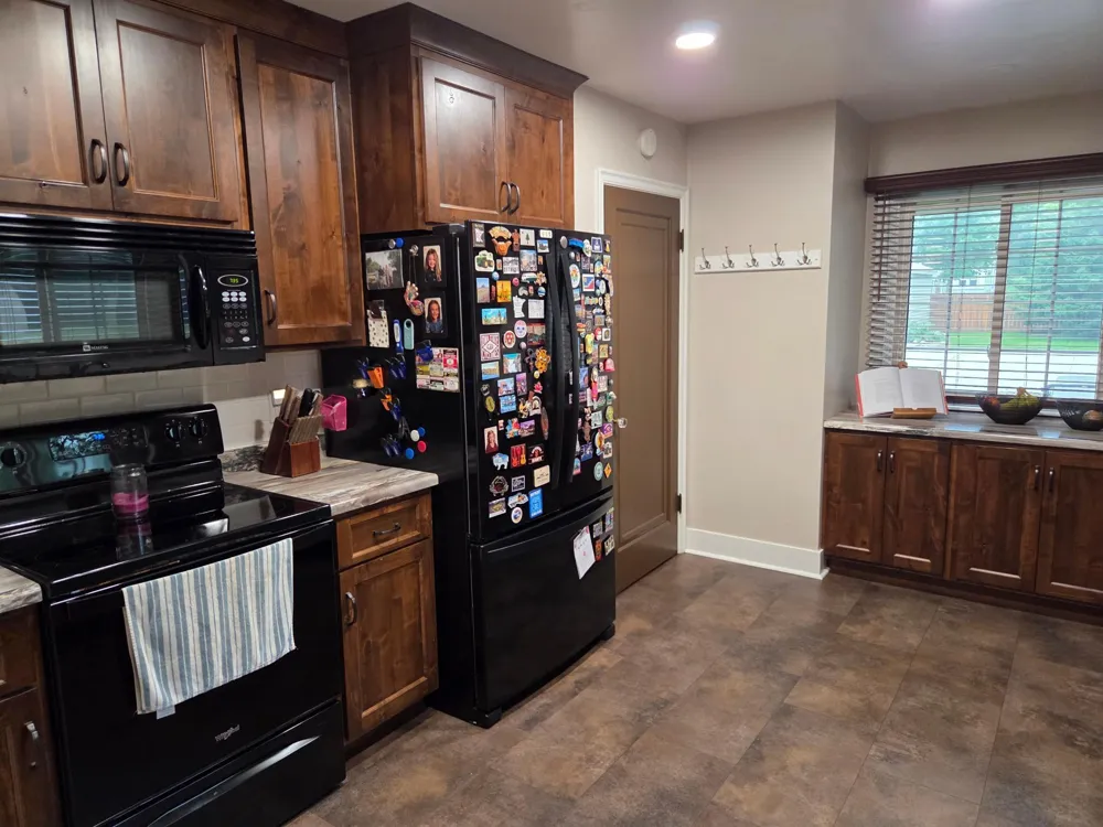 617 S Hiawatha Avenue Pipestone, MN 56164