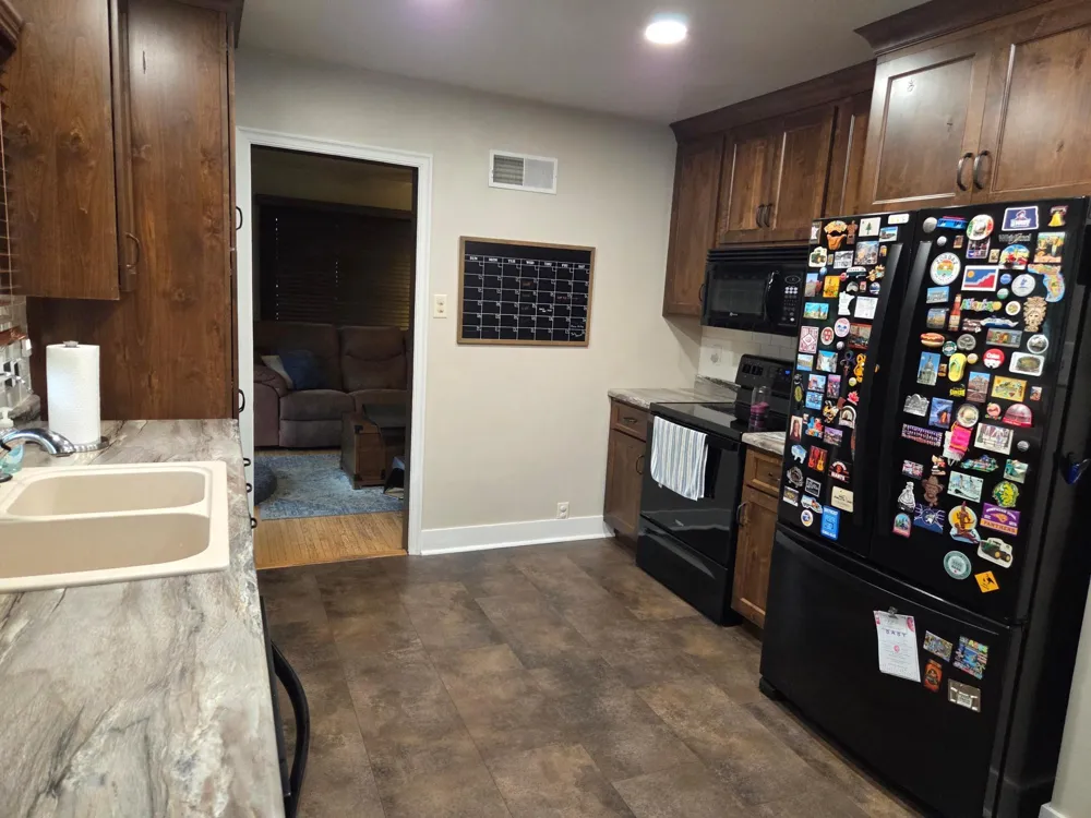 617 S Hiawatha Avenue Pipestone, MN 56164
