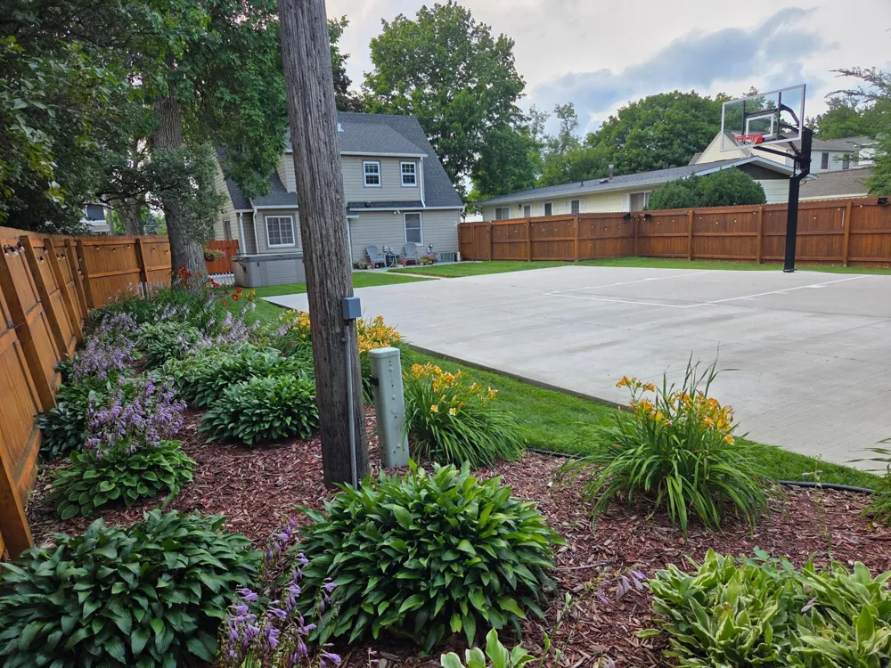 617 S Hiawatha Avenue Pipestone, MN 56164