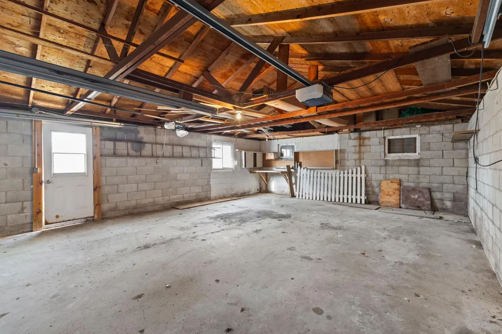 312 2nd Street Delano, MN 55328