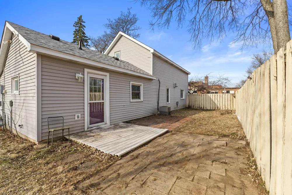 312 2nd Street Delano, MN 55328