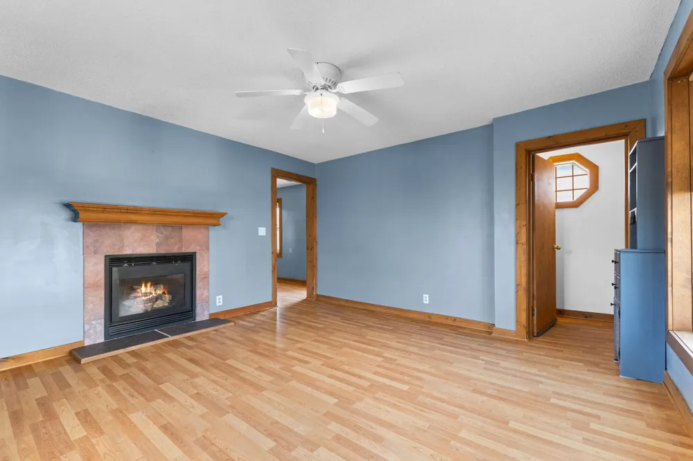 312 2nd Street Delano, MN 55328