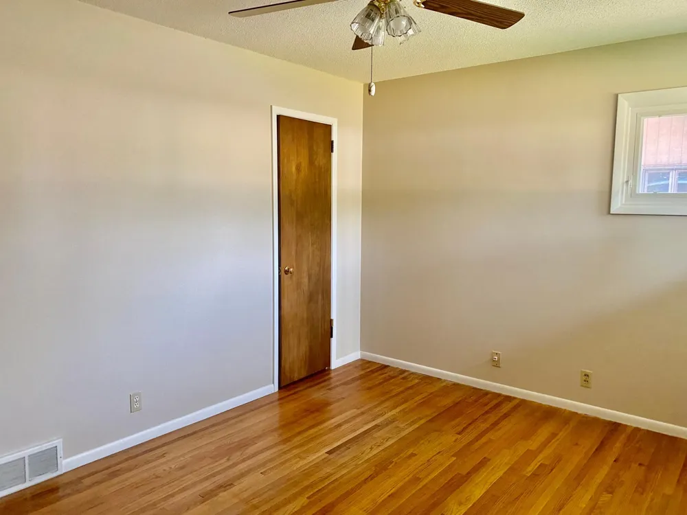 7244 Clinton Avenue Richfield, MN 55423