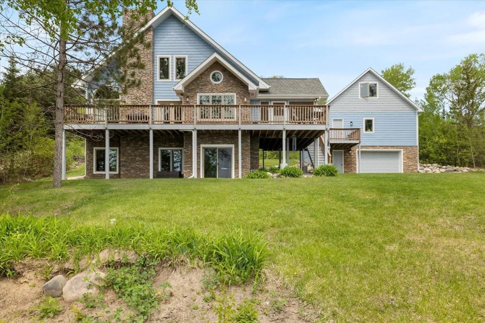 116 Eagle Pointe Road Coleraine, MN 55722