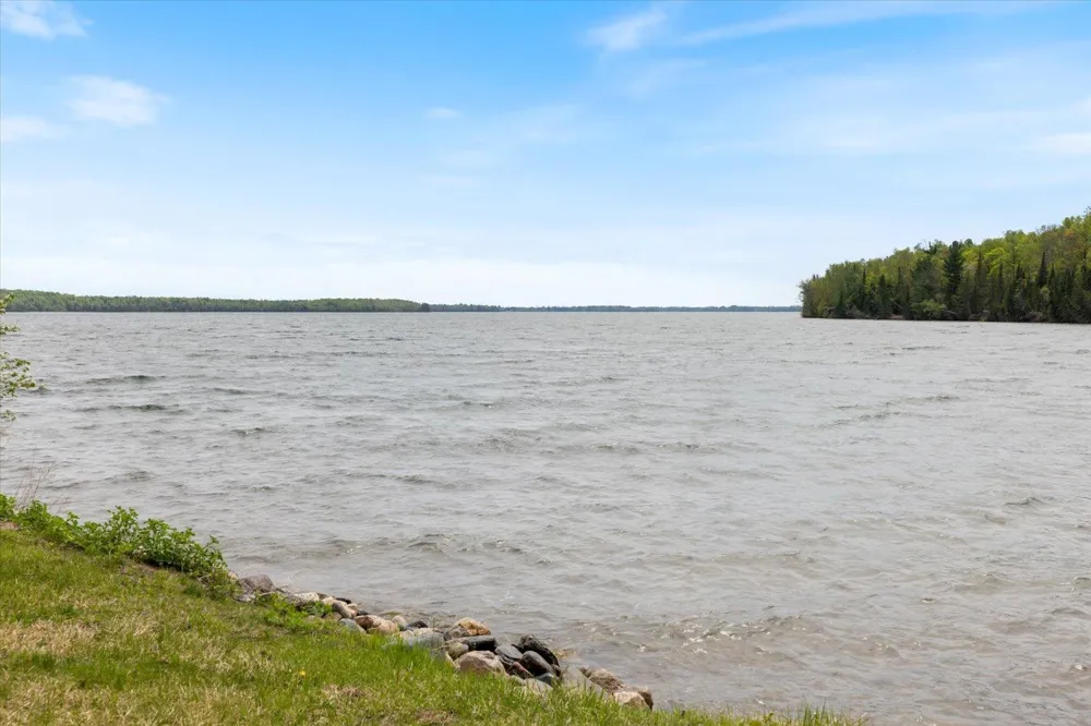 116 Eagle Pointe Road Coleraine, MN 55722