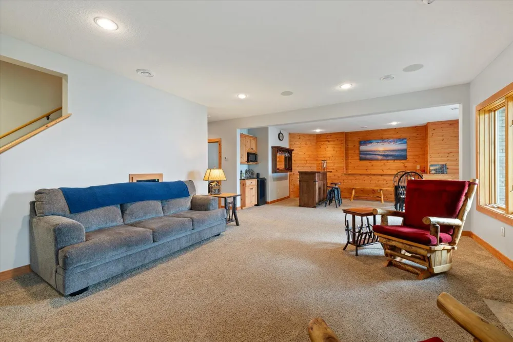 116 Eagle Pointe Road Coleraine, MN 55722